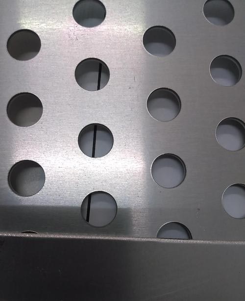 不锈钢冲孔网板|氟碳冲孔板